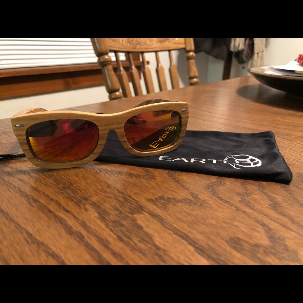 Earth wooden sunglasses brand new